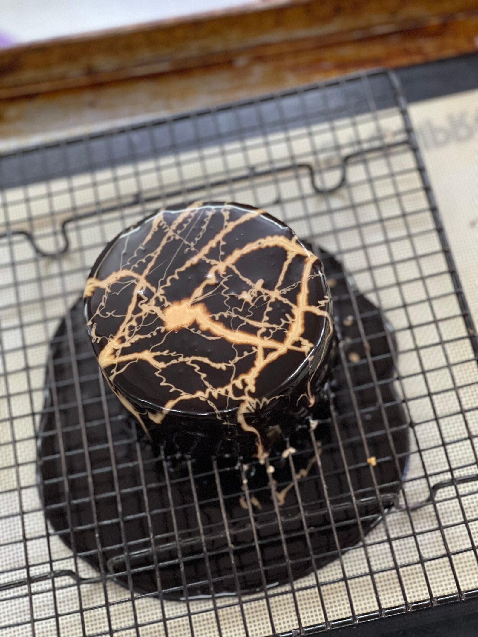 Layered Cakes With Glazing - Image 5